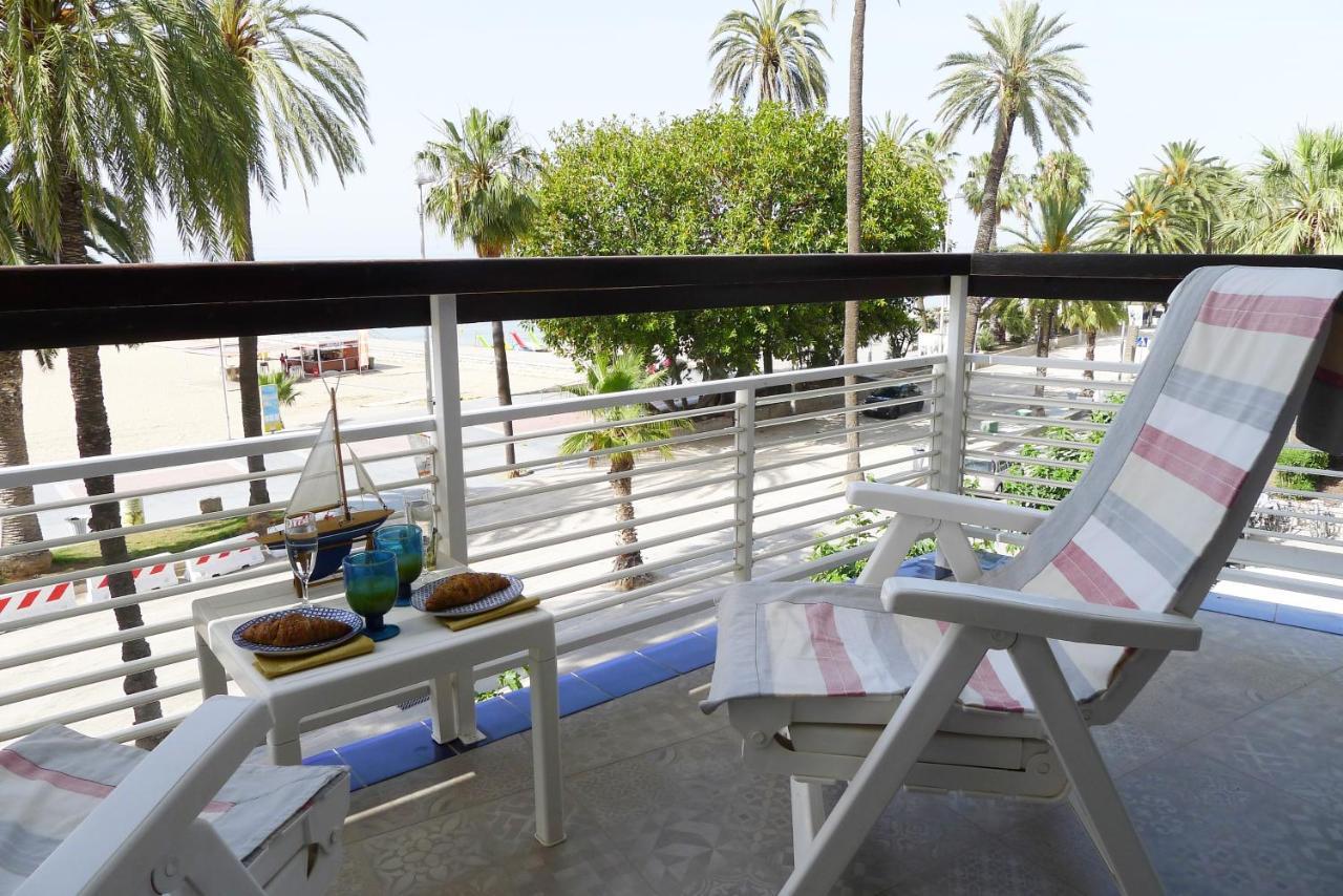Fragata Beach Seaview Sitges Extérieur photo