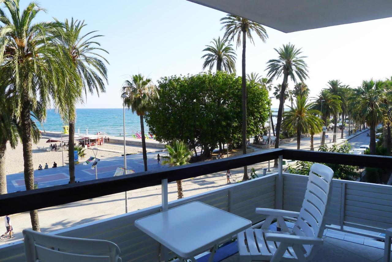 Fragata Beach Seaview Sitges Extérieur photo