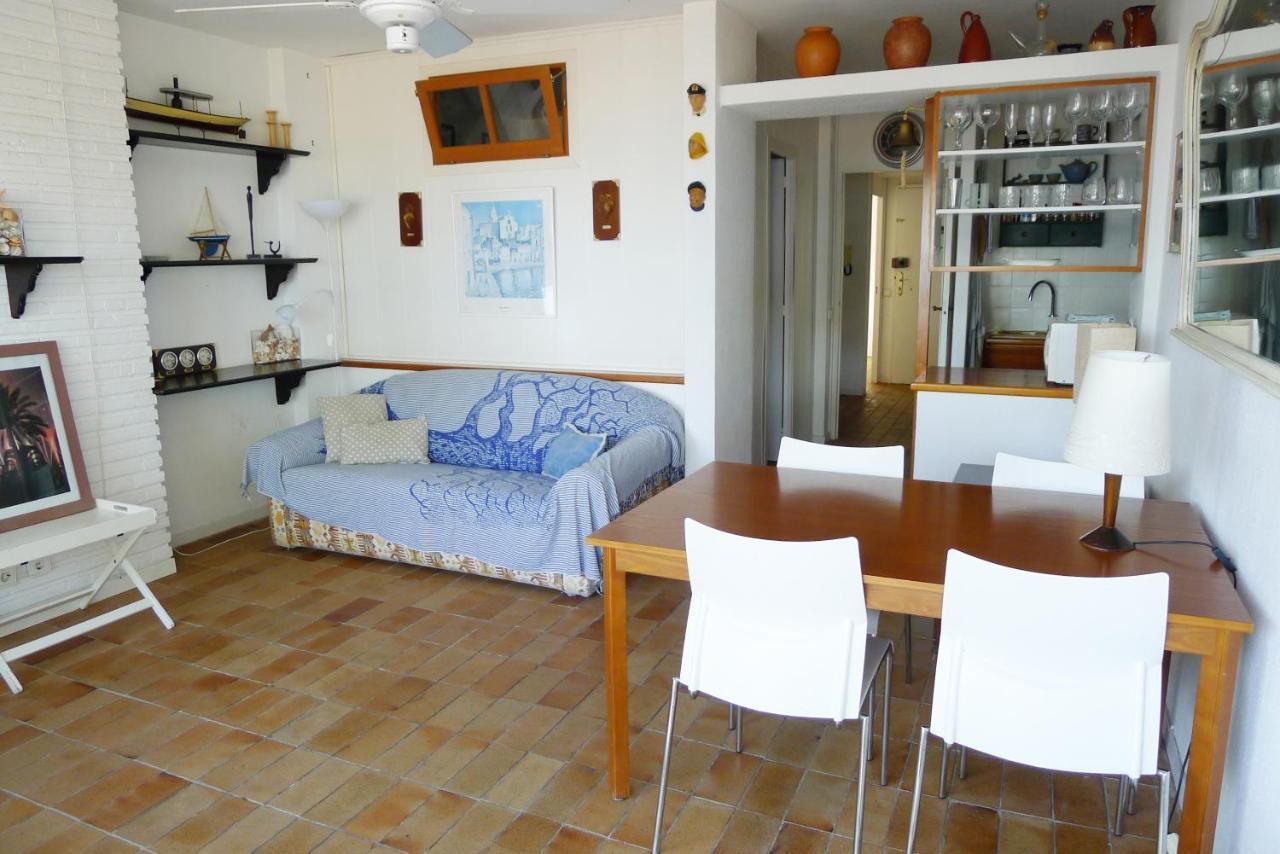 Fragata Beach Seaview Sitges Extérieur photo