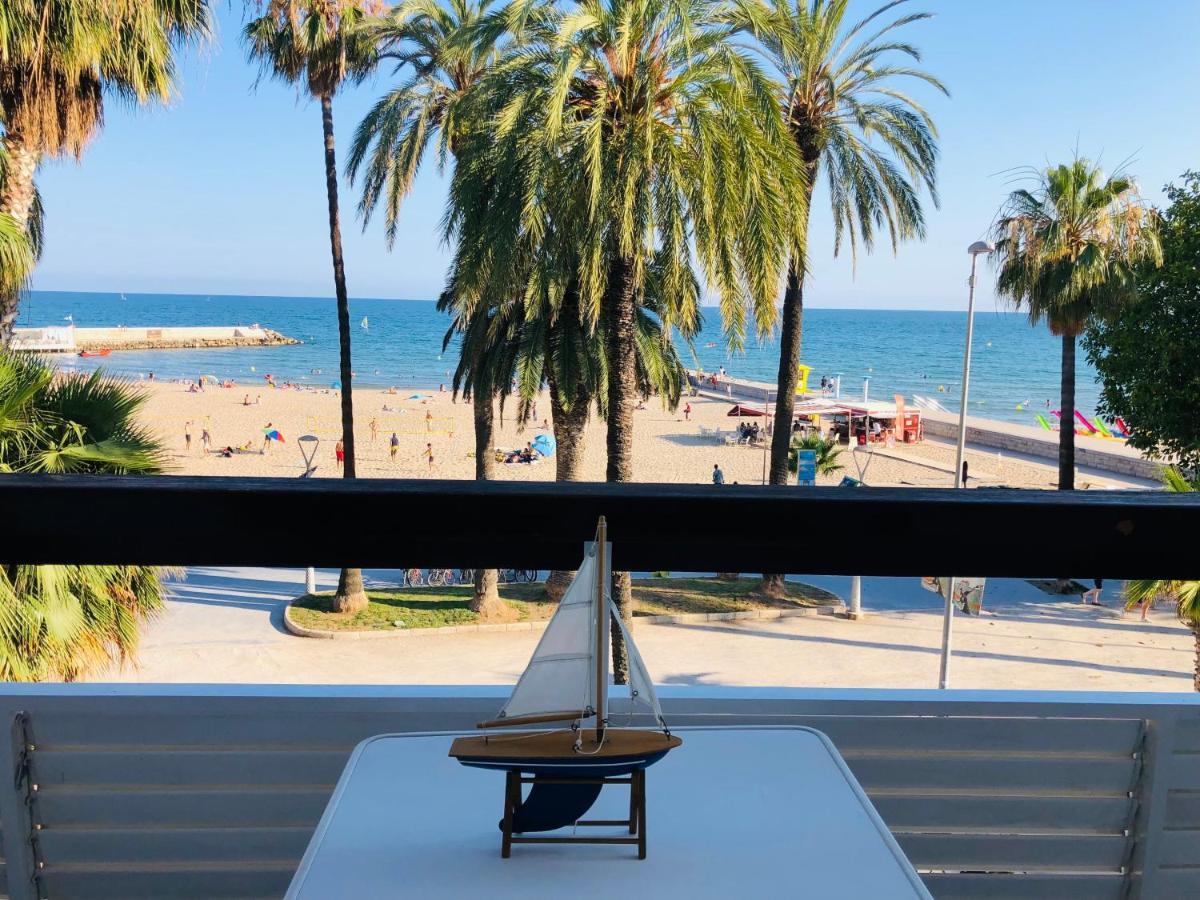 Fragata Beach Seaview Sitges Extérieur photo